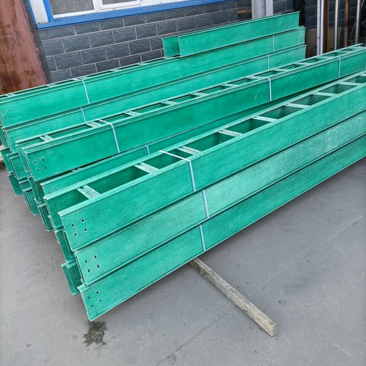 公路橋梁電纜橋架 三通電纜橋架 復(fù)合電纜橋架_河北霈凱環(huán)保設(shè)