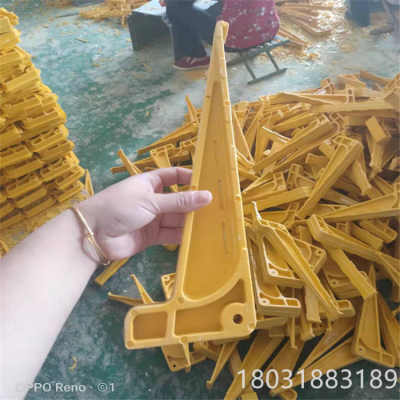 2021歡迎訪問 龍巖復(fù)合玻璃鋼支架 實(shí)業(yè)集團(tuán)